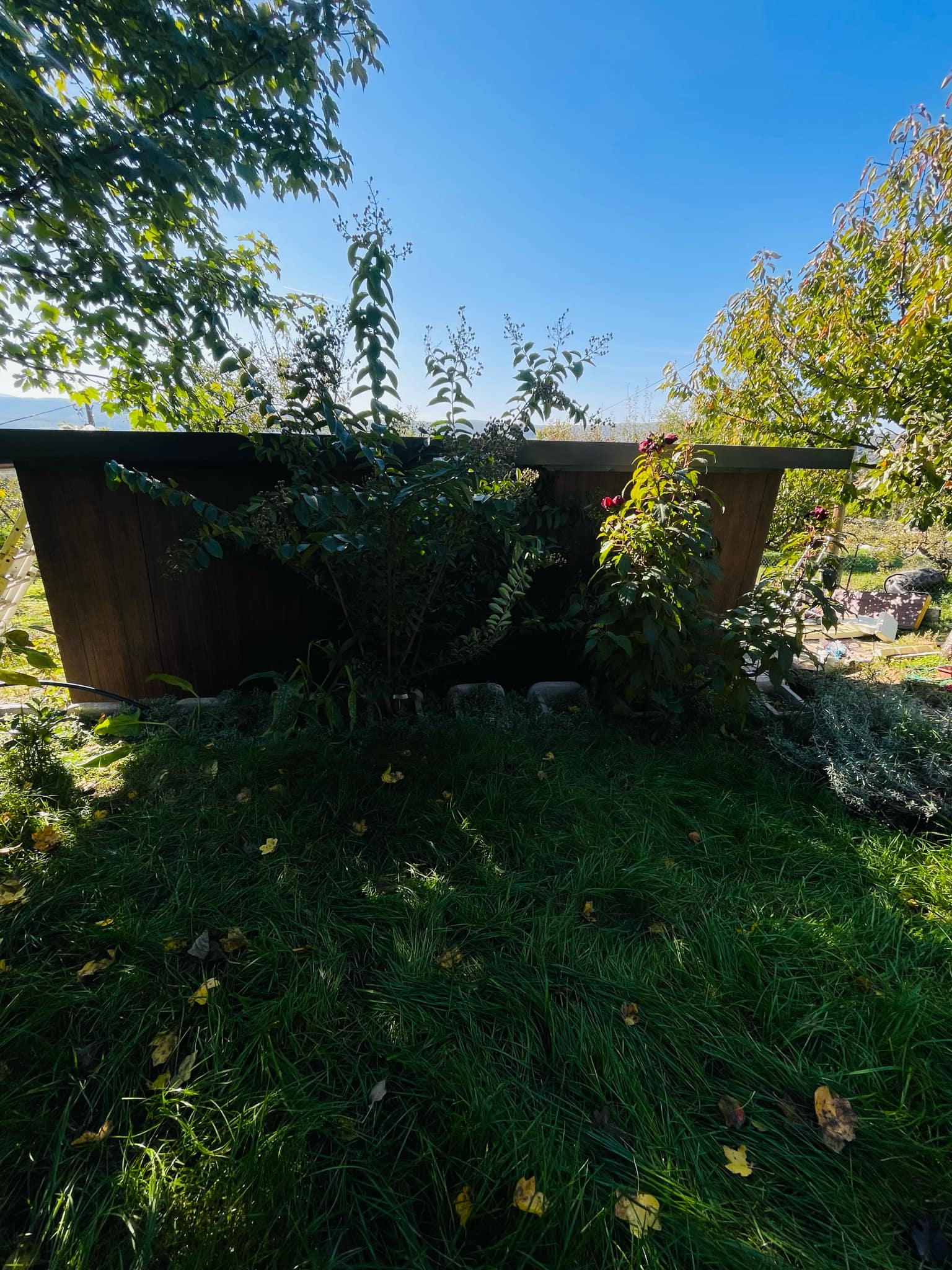 Szendvicspanel Nyaraló DIÓ-antracit színben  50m2