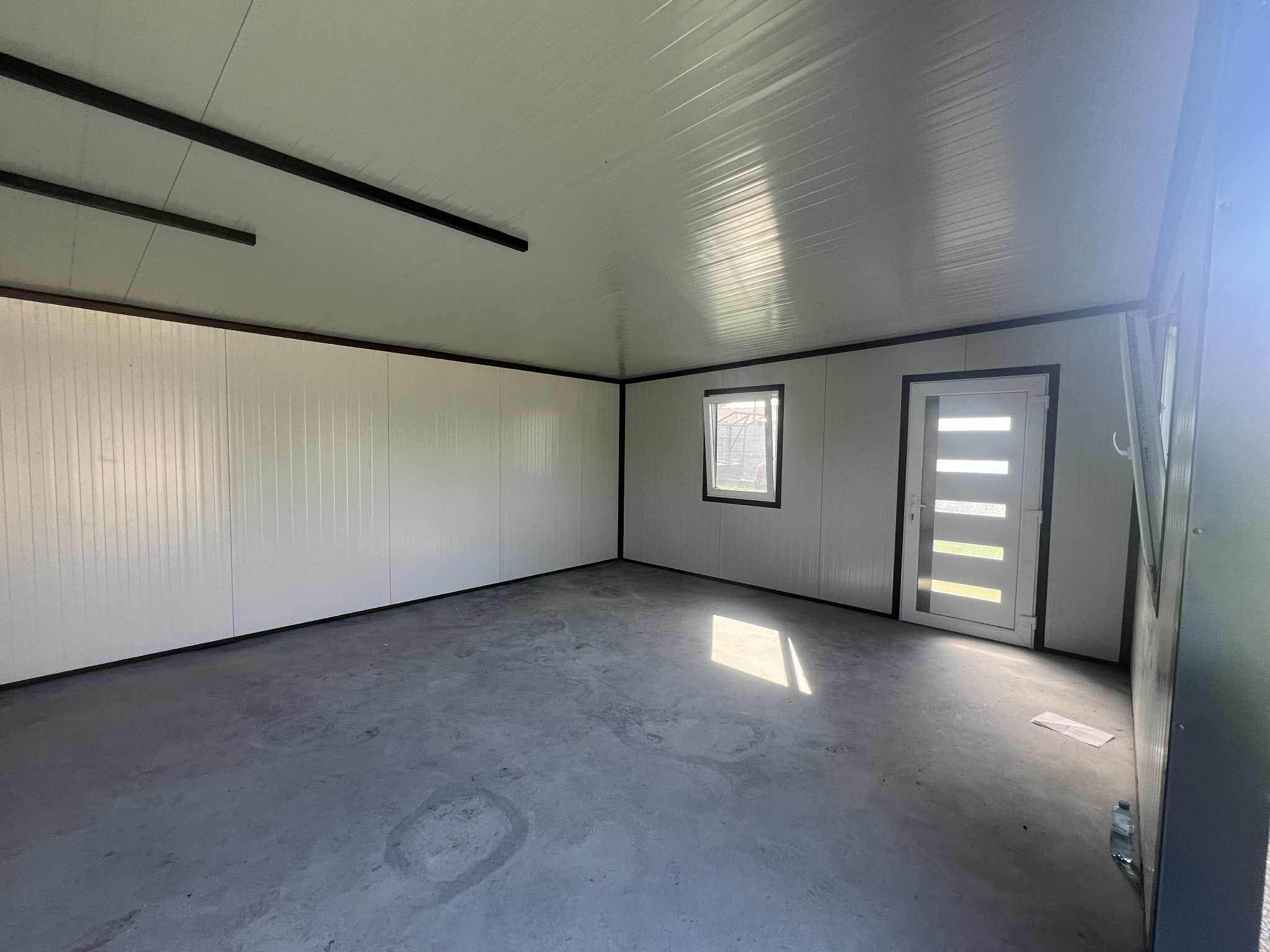 Szendvicspanel Garázs  36m2 DIÓ