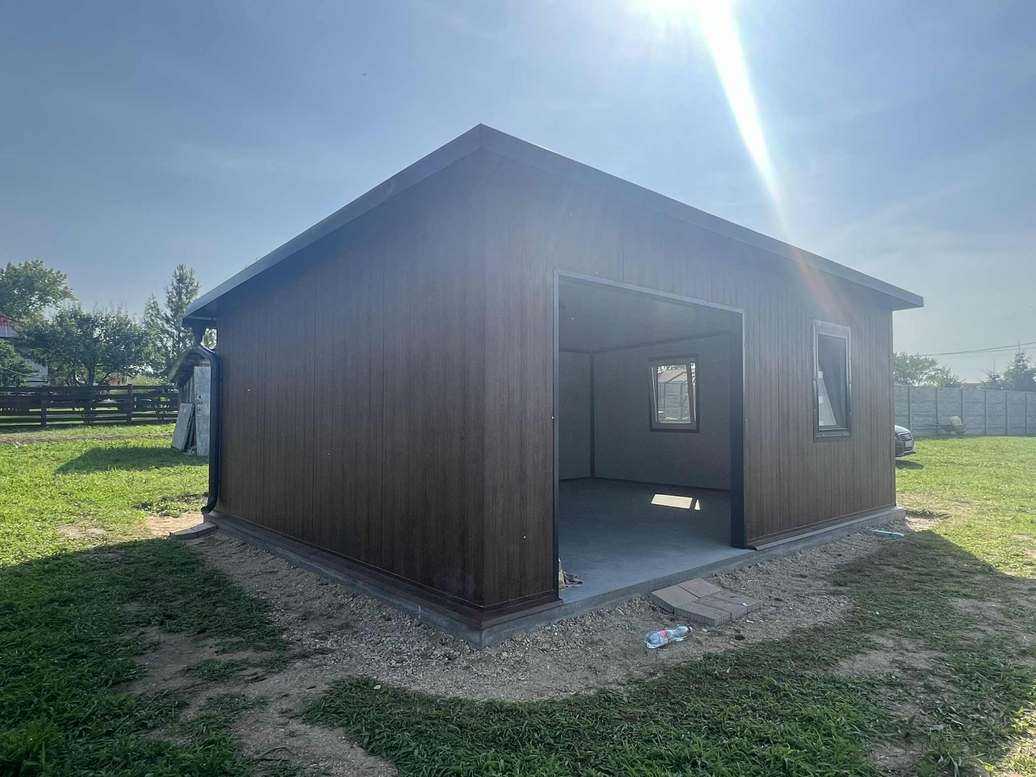 Szendvicspanel Garázs  36m2 DIÓ