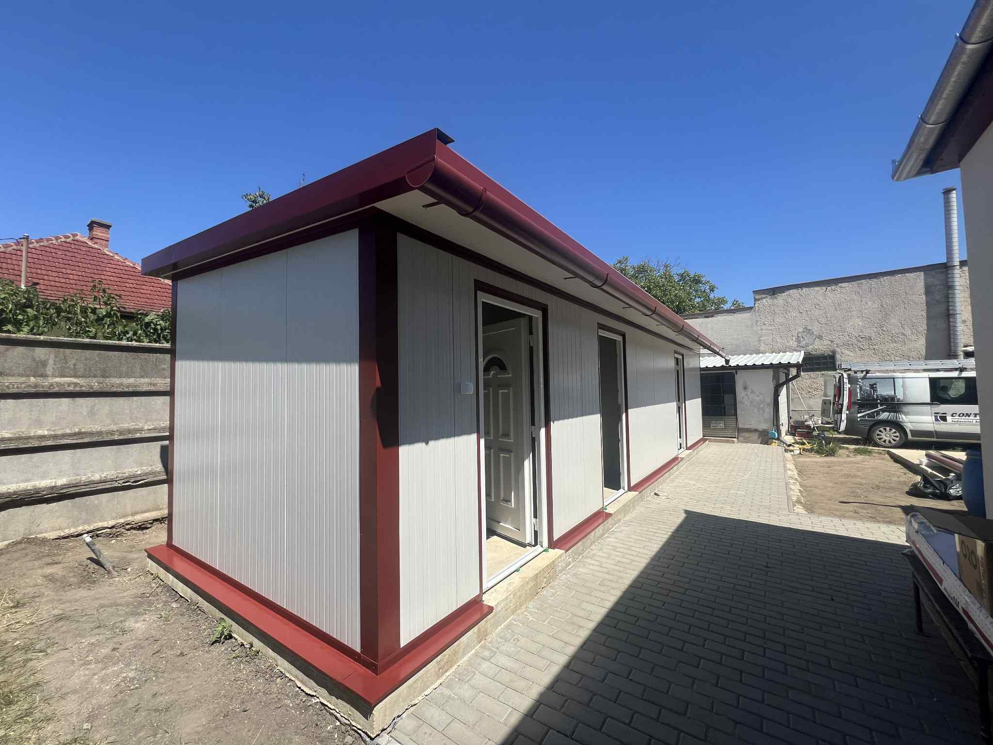 Szendvicspanel Melléképület 40m2