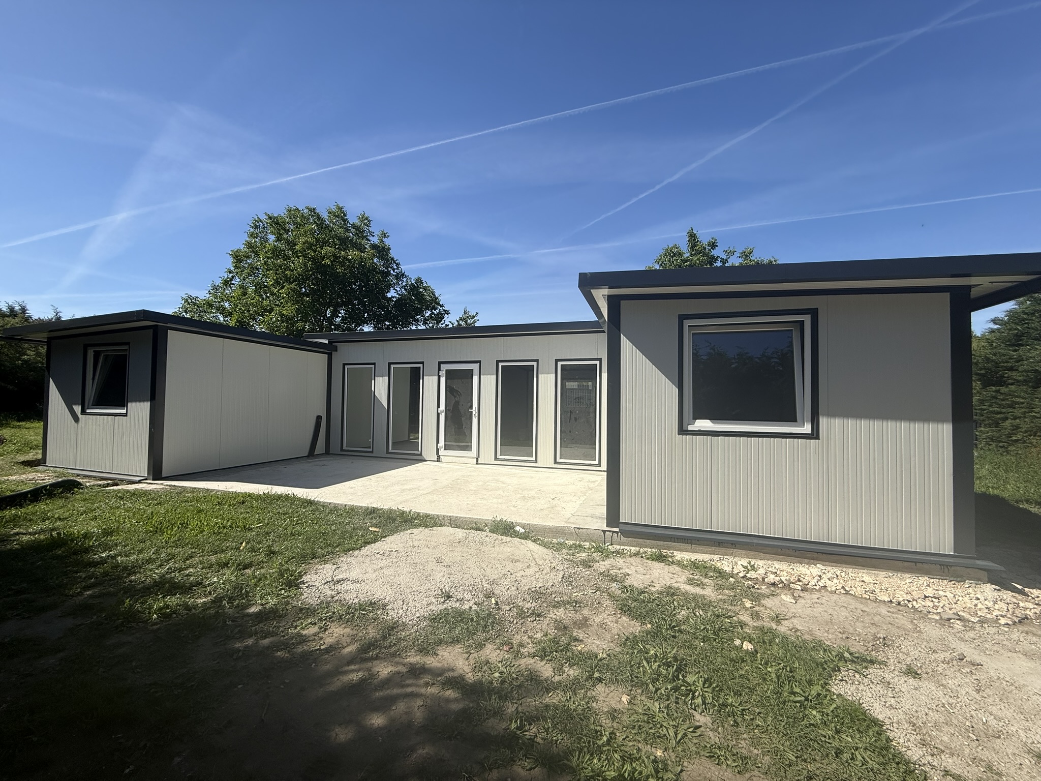 Szendvicspanel nyaraló 100m2
