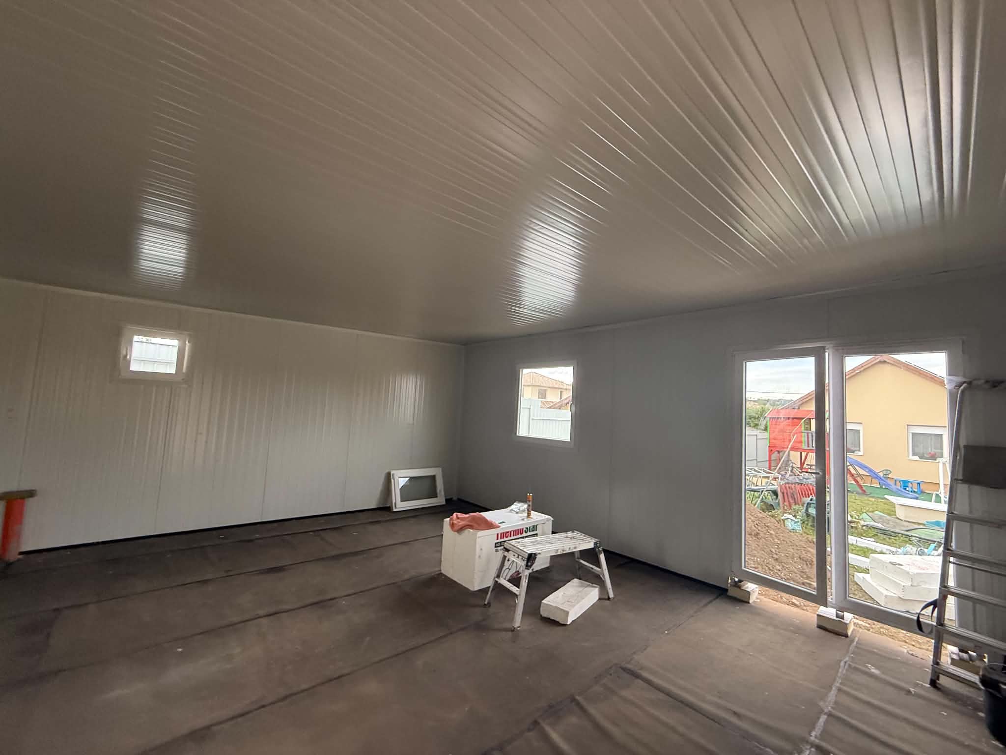 Szendvicspanel melléképület 49m2